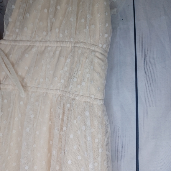 Lulus Yours Evermore Cream Swiss Dot Ruffled Midi Dress NWT - Picture 14 of 16
